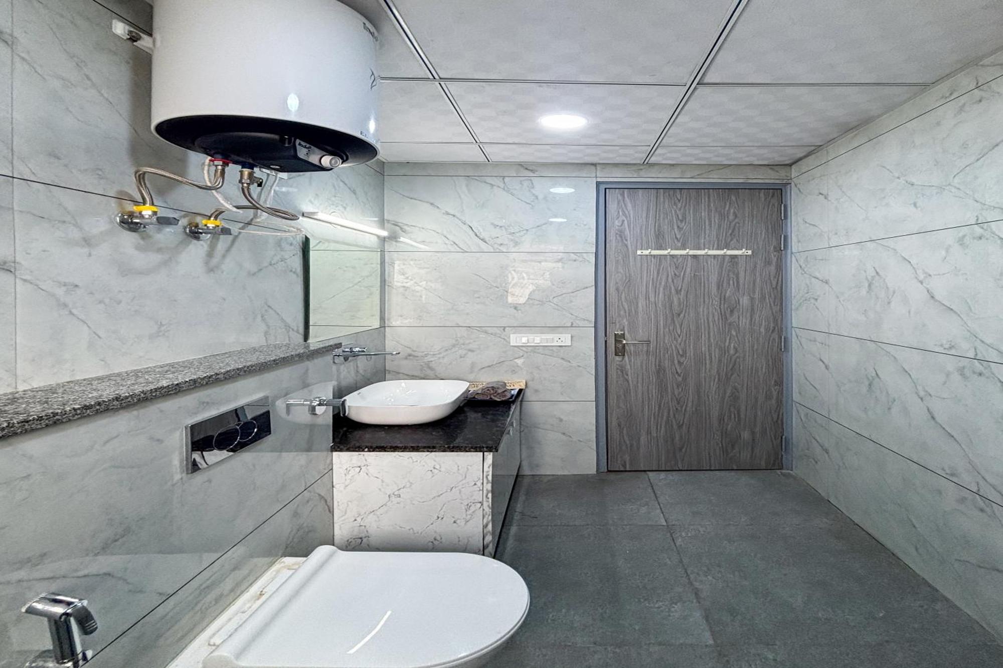 Housr 78 Madhapur Hitech City Near Yashoda Hospital 海得拉巴 外观 照片